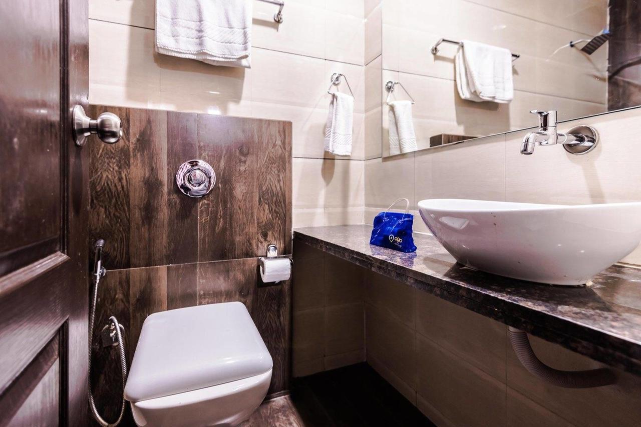 Hotel Veer Residency Panvel Buitenkant foto